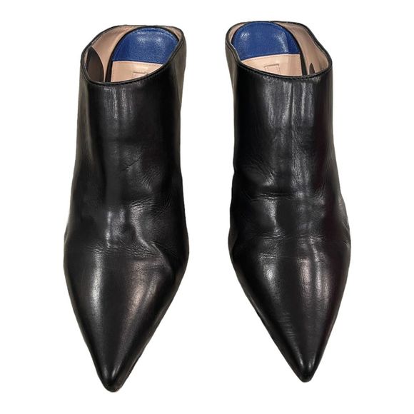 Stuart Weitzman Shoes - Stuart Weitzman Mira Leather Mules Black Size 8